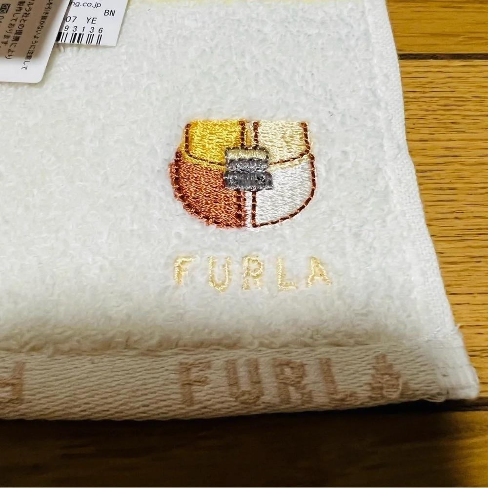 Furla Multicolor Face/Hand Towel 28 cm x 28 cm
